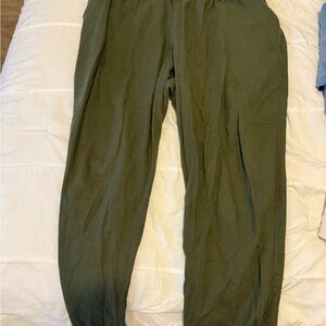 Old Navy Olive Green Straight Leg Linen Pant